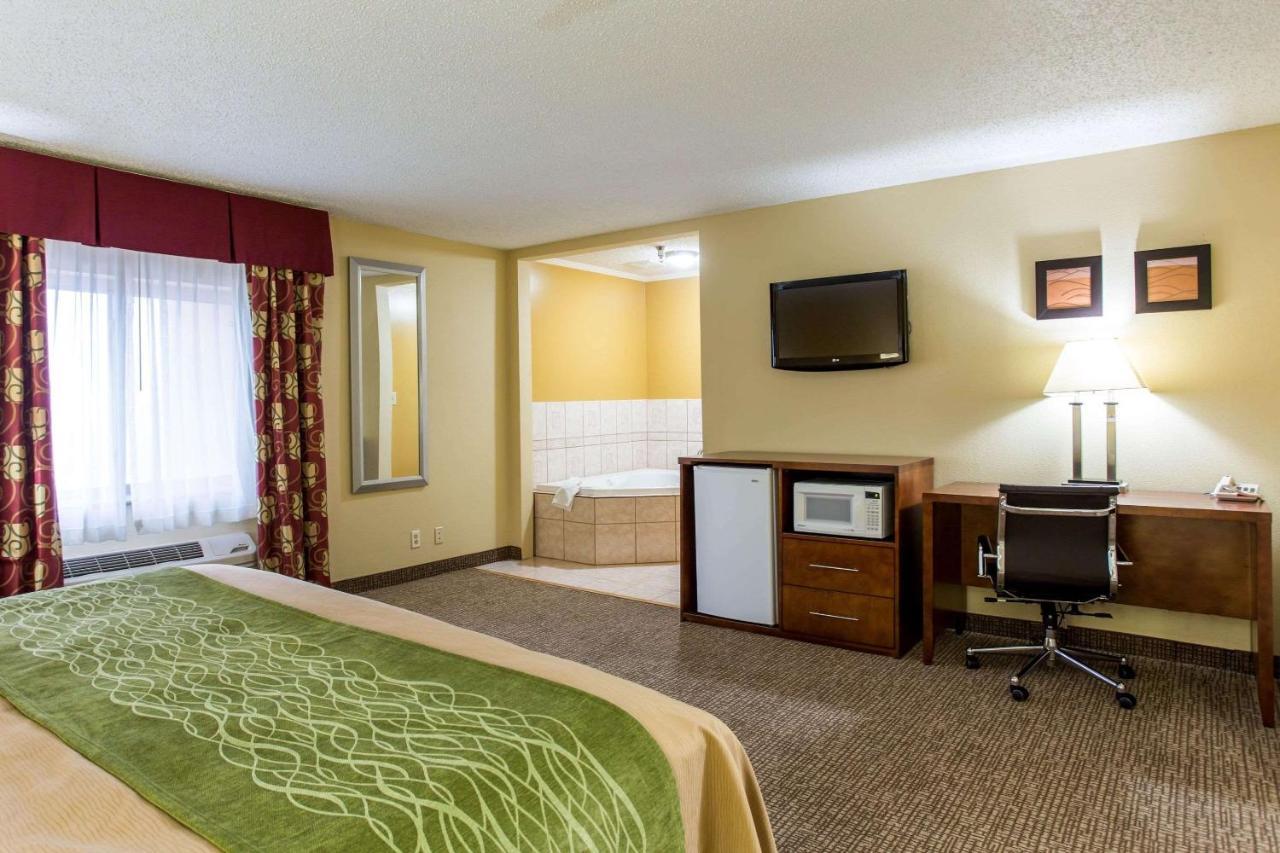 Comfort Inn Columbia-Bush River Bagian luar foto