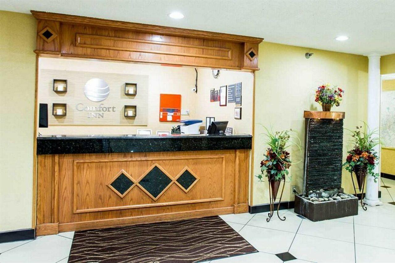 Comfort Inn Columbia-Bush River Bagian luar foto