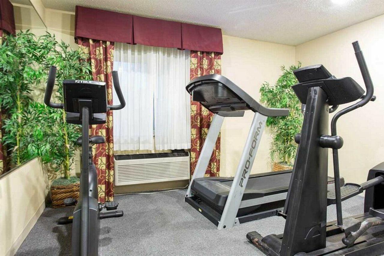 Comfort Inn Columbia-Bush River Bagian luar foto