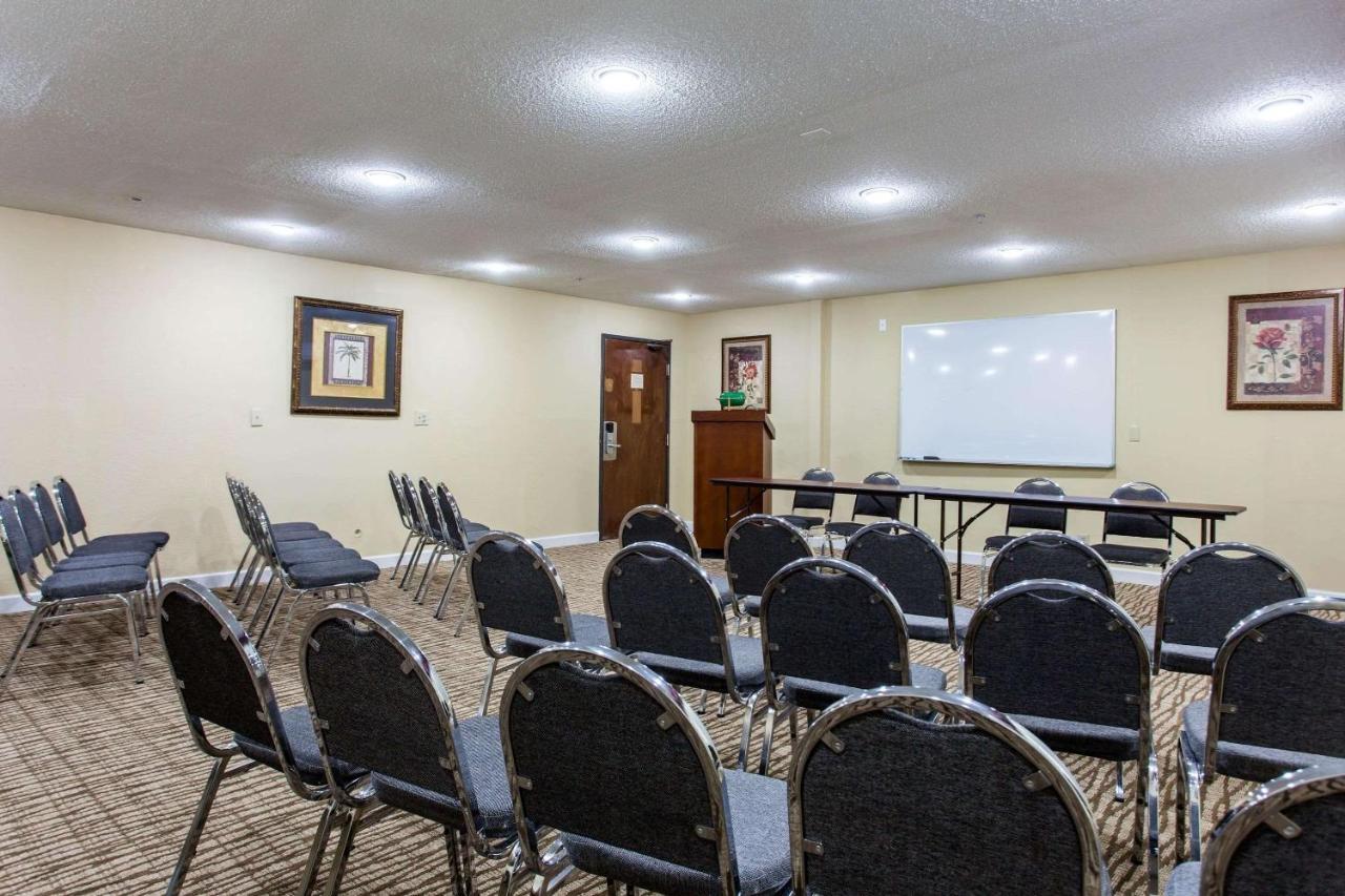 Comfort Inn Columbia-Bush River Bagian luar foto